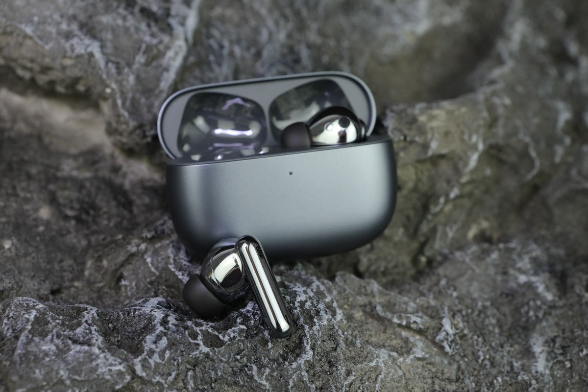 能測溫的耳機你見過嗎？Earbuds 3 Pro智能測溫降噪耳機