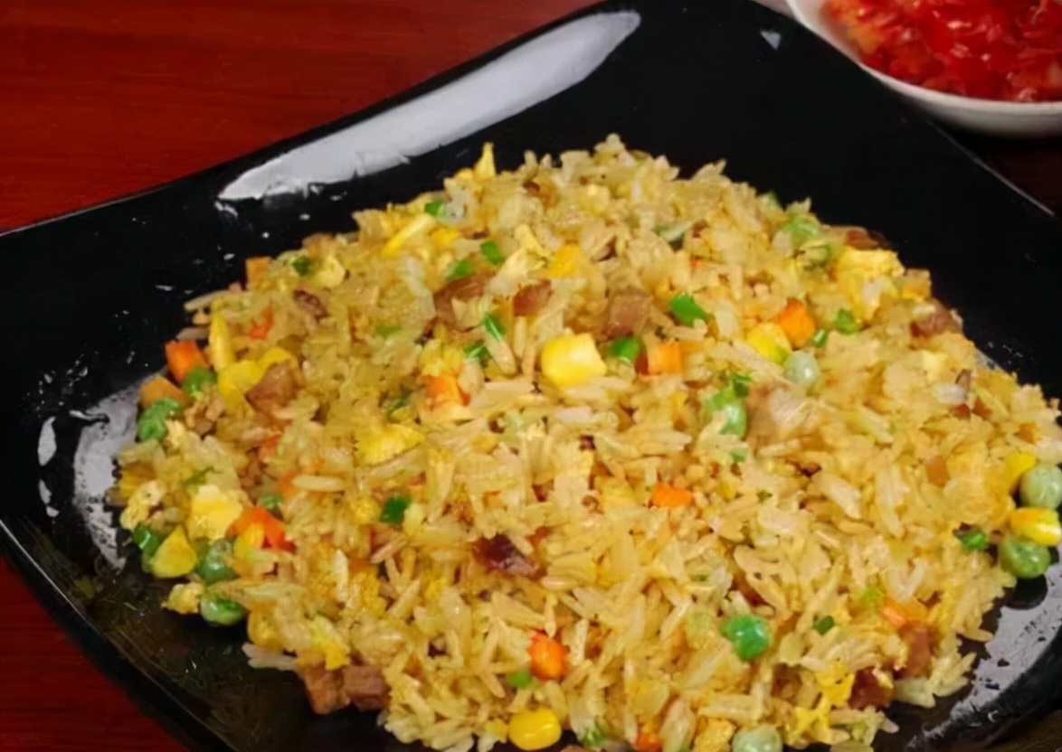 容易使人发胖的主食排行：米饭没有上榜，想减肥的人，要少碰了