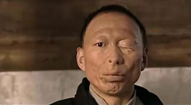悍匪电视剧演员(“四大反派”专业户，他们长得歪瓜裂枣、凶神恶煞，儿女却很好看)