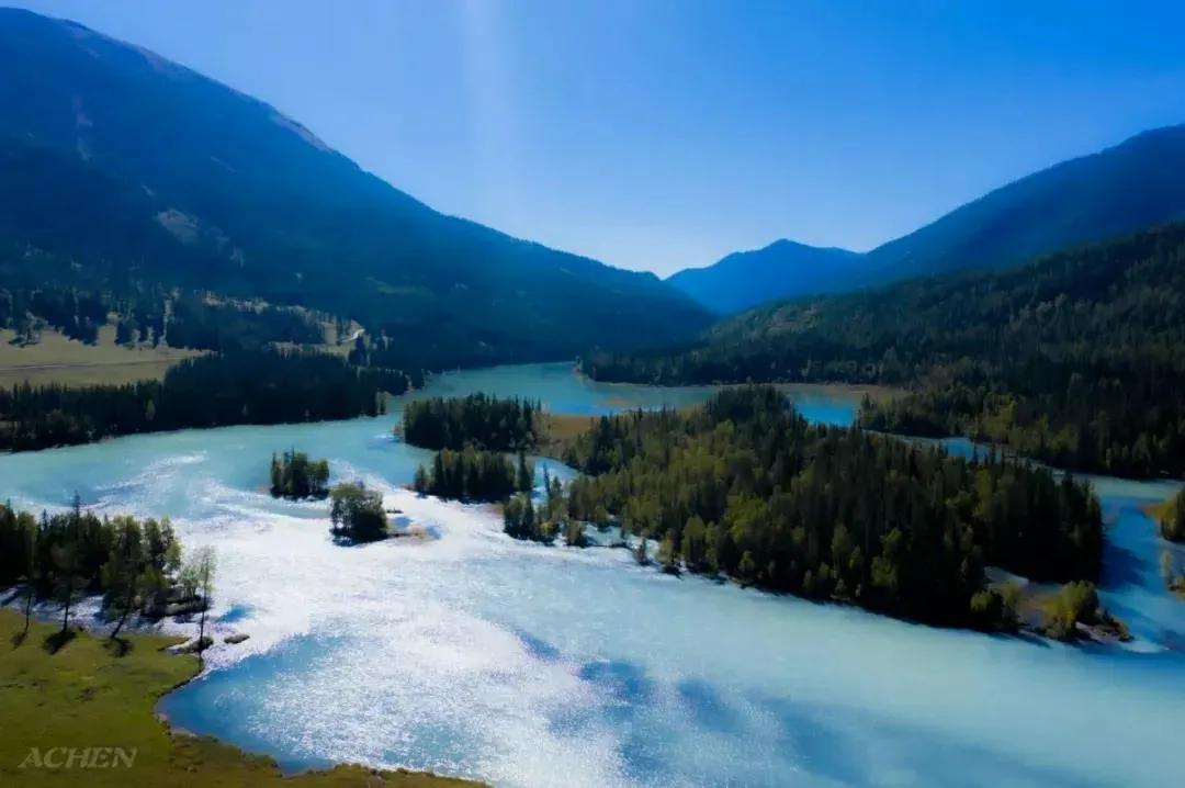 忧伤是一个人的深度(空间伤感文章)