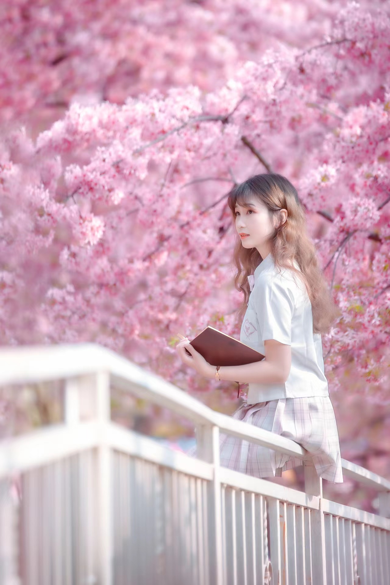 樱花海人像这样拍,唯美浪漫人又美,发朋友圈获赞无数