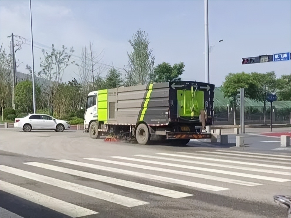 ��������������磡����ǹܿ�չ���ݻ����������λ