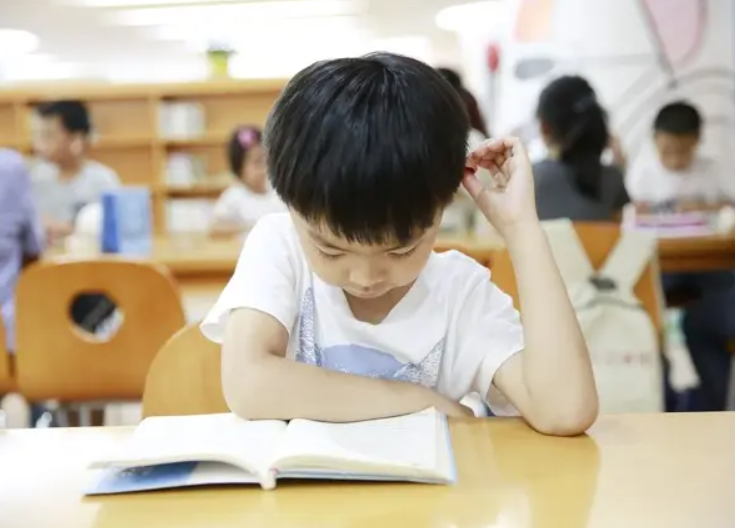 从“世界读书日”中，发现孩子之间的差距，让娃爱上读书并不难