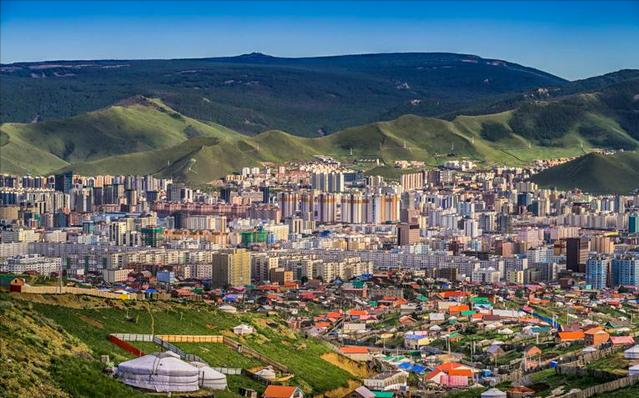 蒙古国“现状”，海军夏天运羊毛，冬天捕鱼，还有25个探秘冷知识