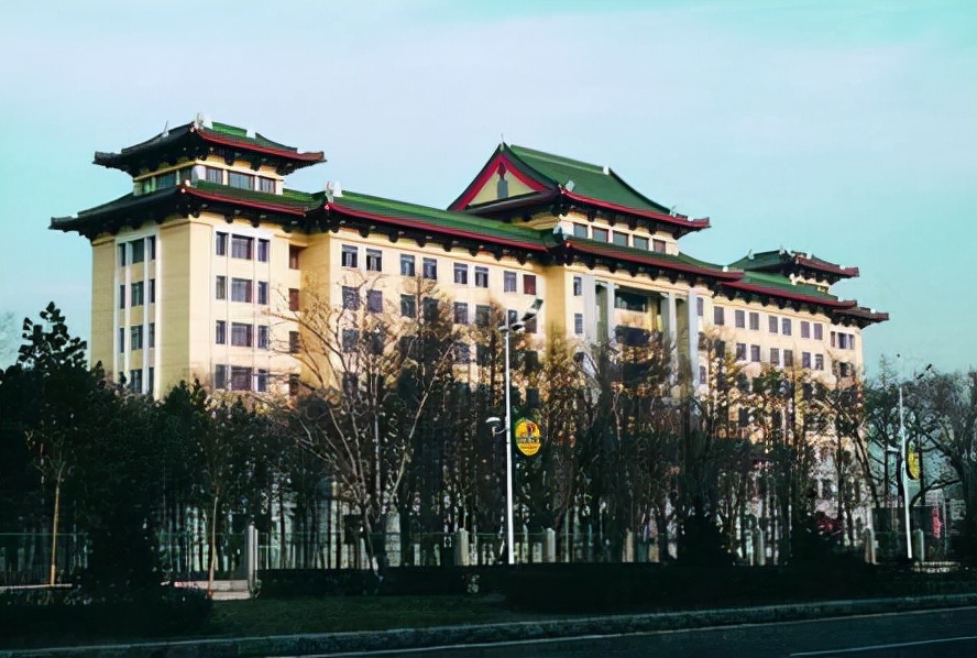 双非高校排名敲定，哈尔滨医科大学位居第一，燕山大学表现出色