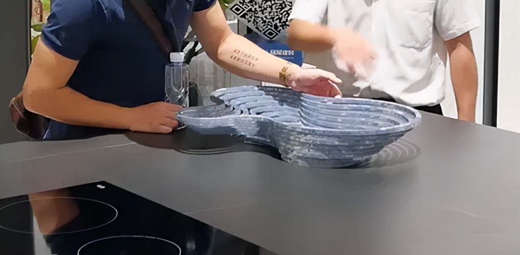 全网大热的岩板，到底值不值得买？