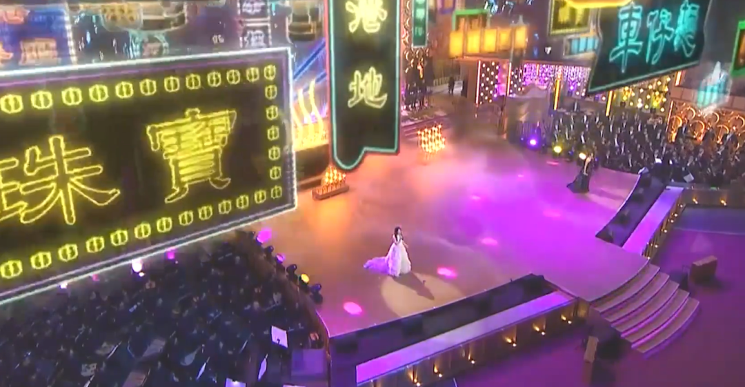 七一晚会15位女星一道风景线：汪明荃牡丹裙华贵，孟庆旸又出圈了