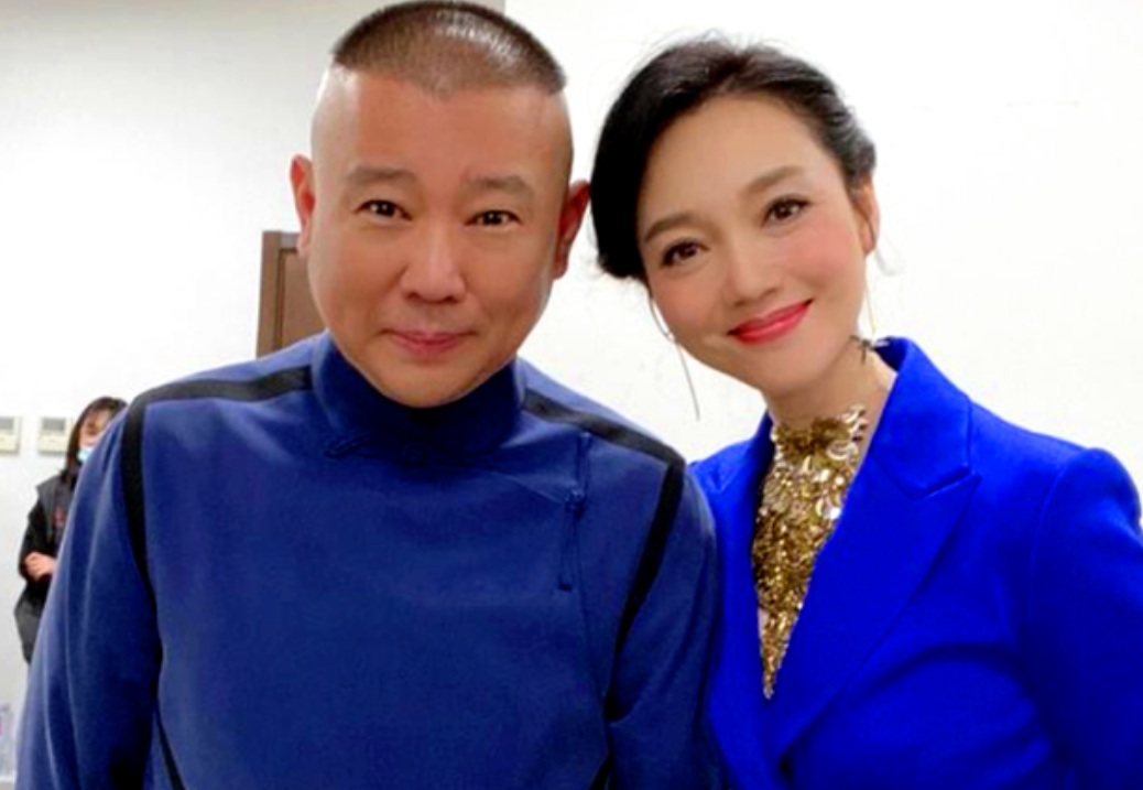 周群:曾是安徽卫视一姐,和郭德纲传绯闻,老公至今成谜