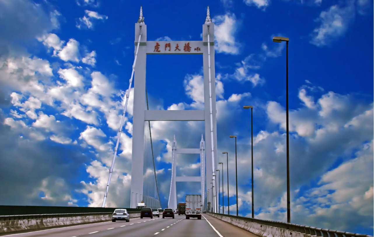 虎门大桥(虎门大桥投资30亿，胡应湘已免费捐赠给国家)