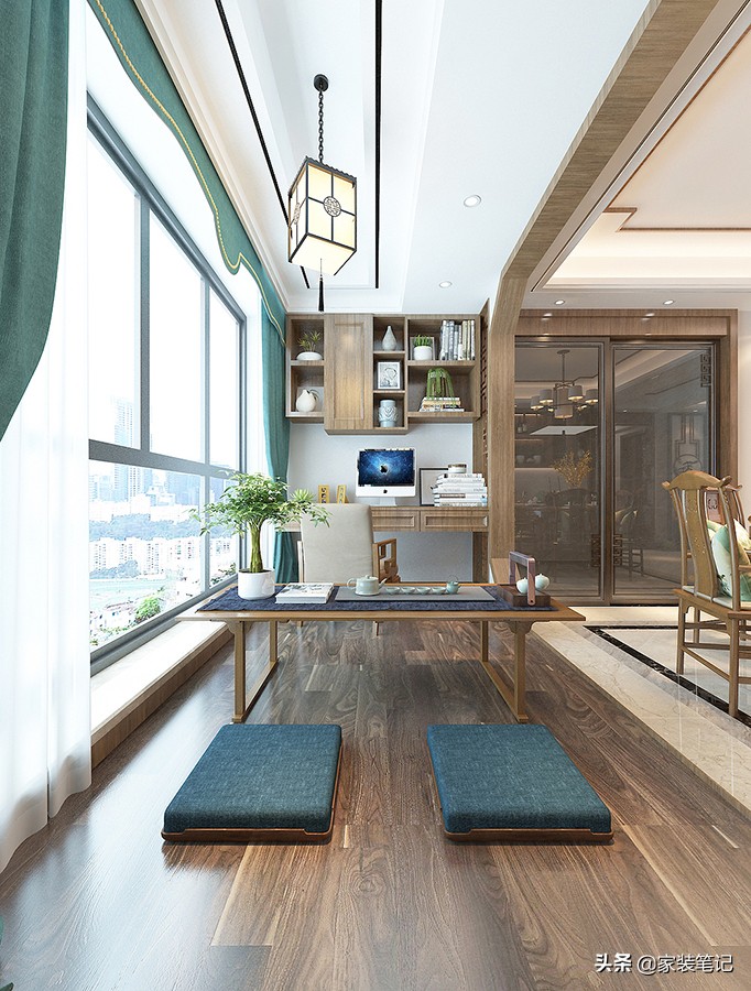 她家的中式风装修，在小区里面堪称经典，色彩、硬装搭配很有品味