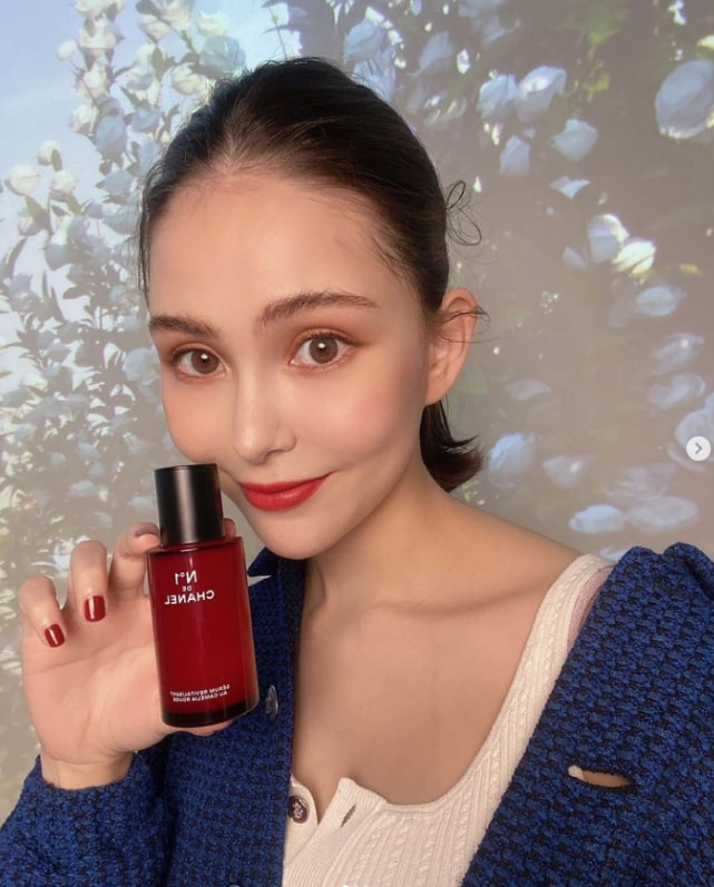 昆凌挺孕肚练拳击，周杰伦化身爱妻私人陪练，夫妻俩情人节好甜