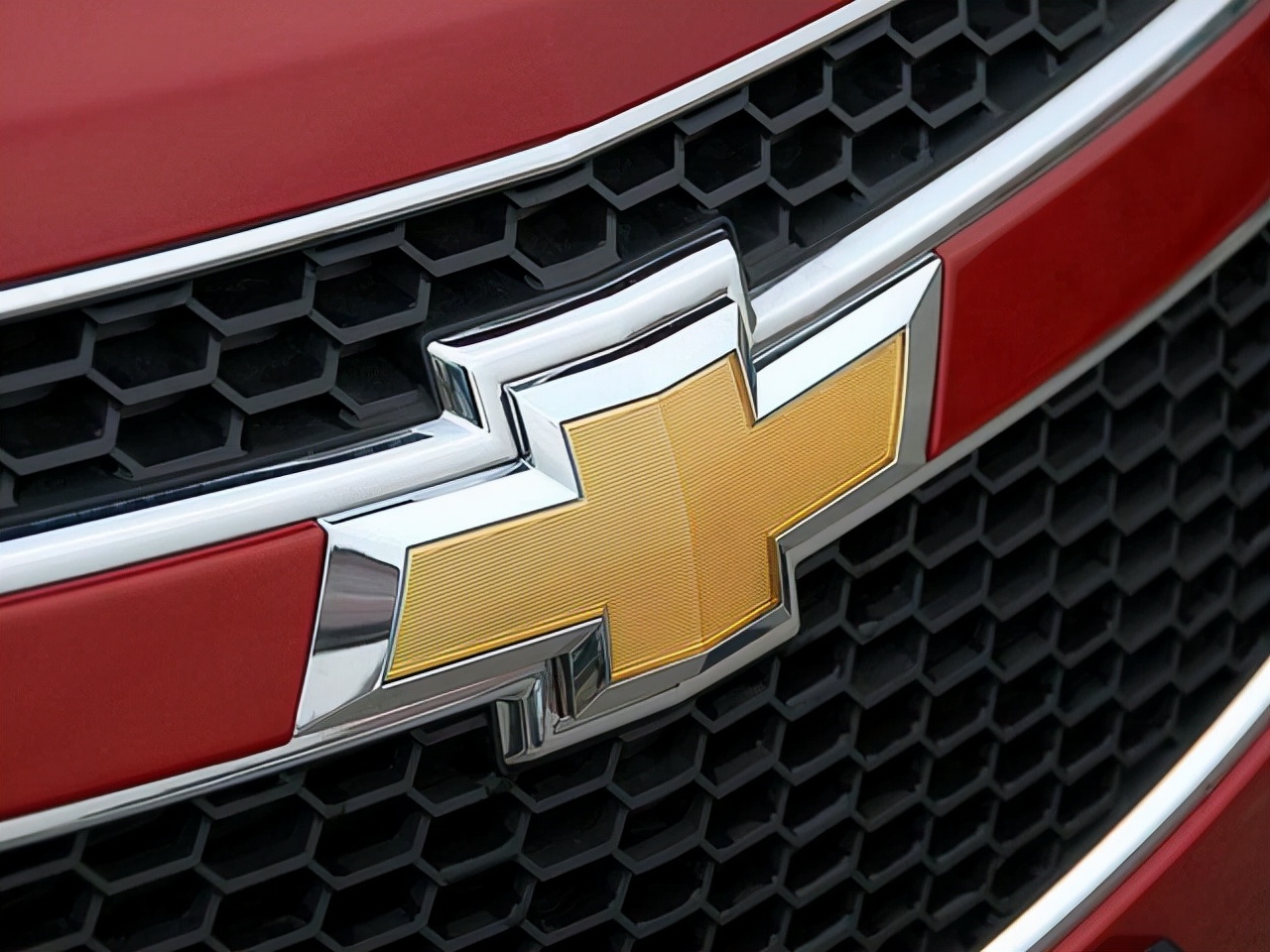 十字车标有哪些车(十字造型的车标有哪些)_友友