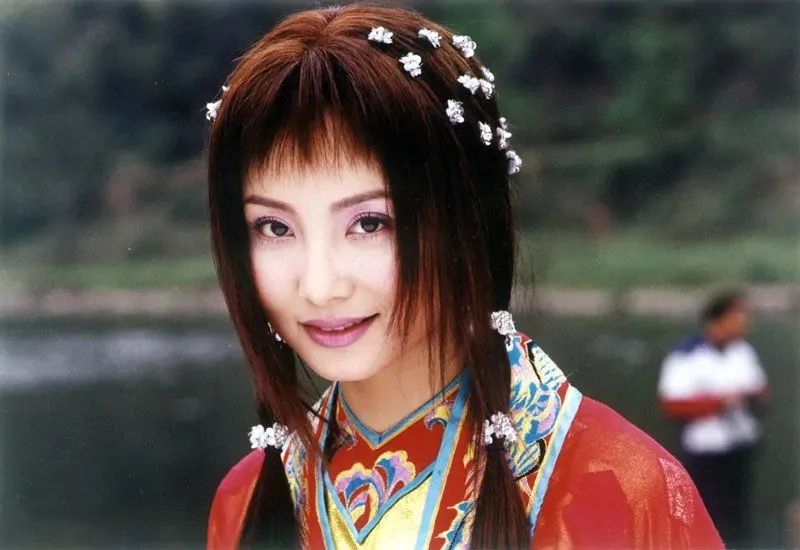 年过40还未嫁的10位女星：多人情史丰富，最小43岁最大者已达58岁