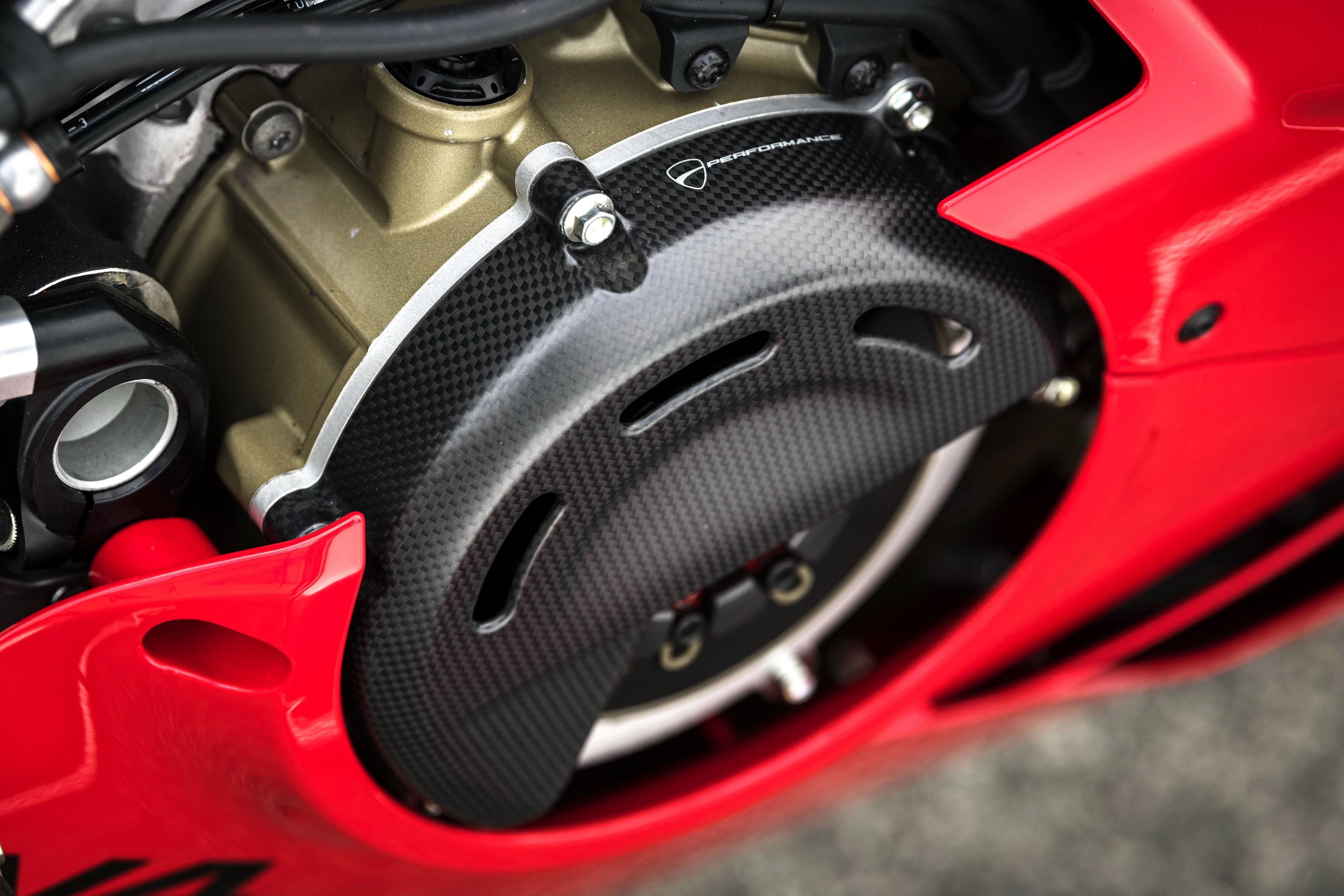 真实赛车数据包(换装赛车套件的杜卡迪 2022 Panigale V4/V4 S Performance)