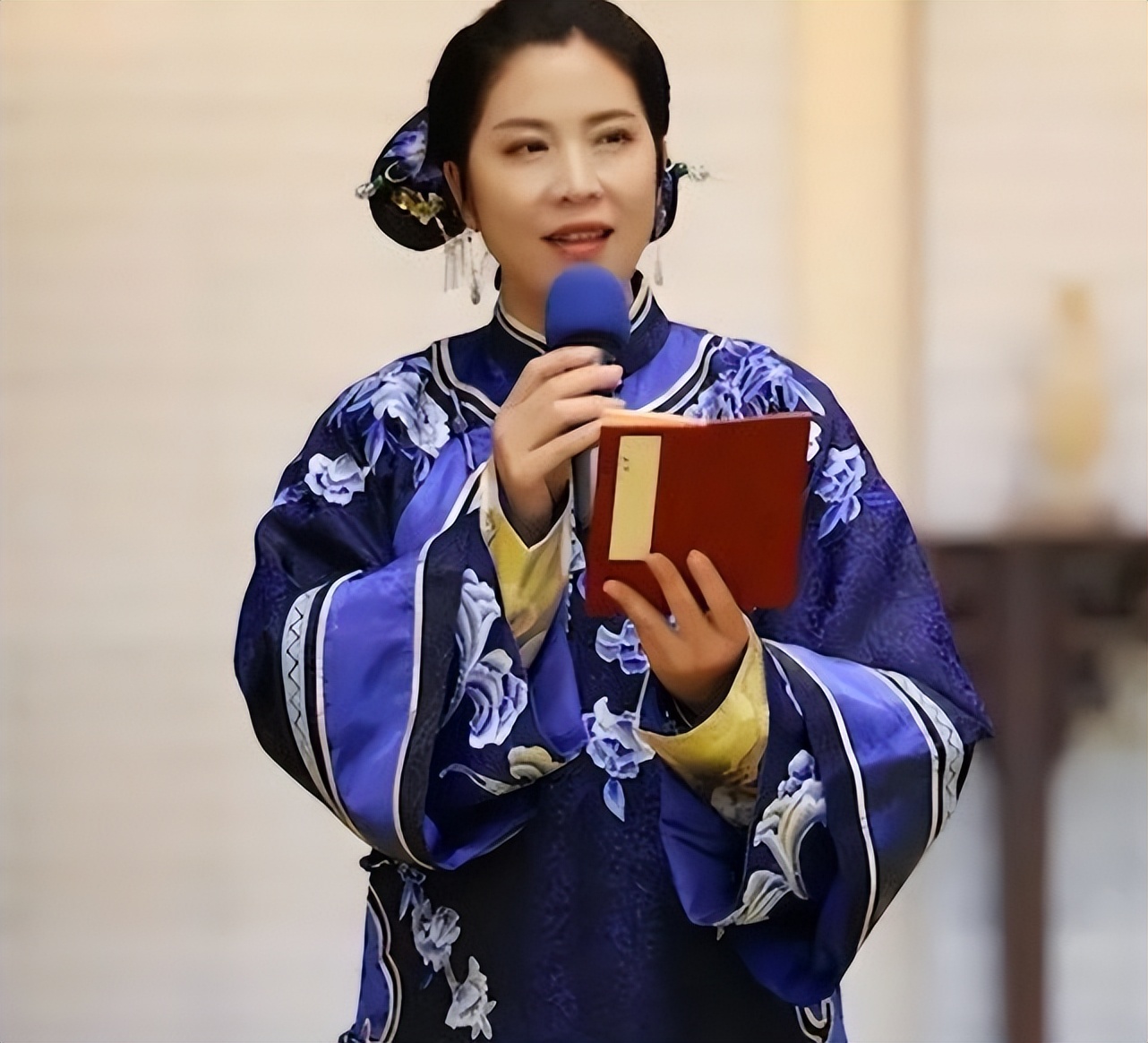 cba籃球隊員吳冠希哪里人（CBA富二代！吳冠希開350萬賓利，送嬌妻張常寧法拉利，太豪橫！）
