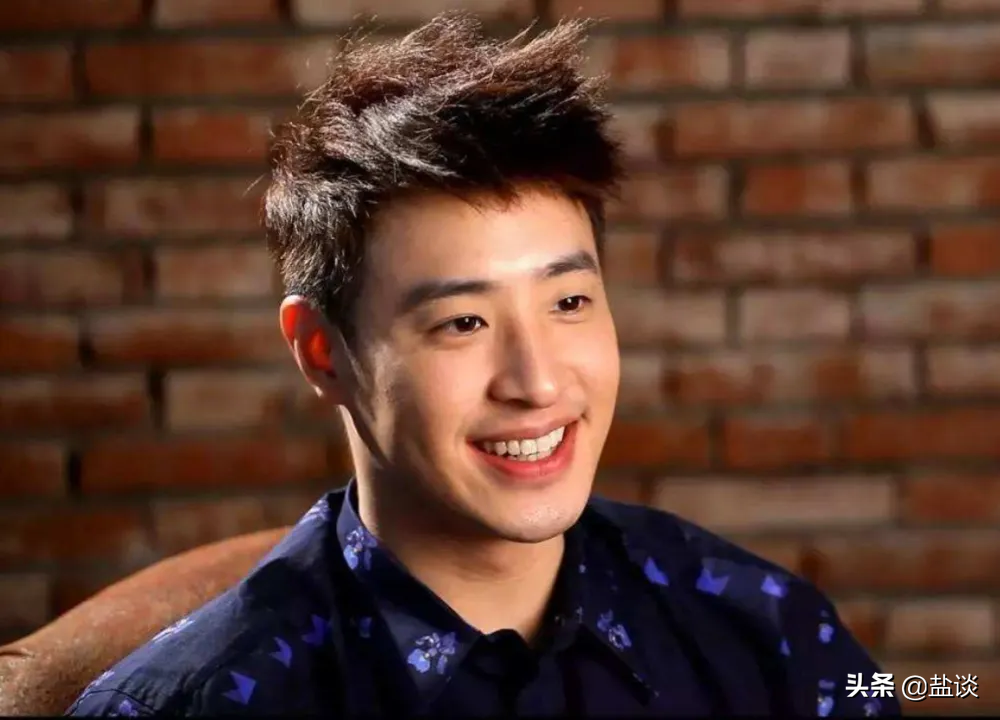 《披荆斩棘的哥哥》初舞台，除了回忆杀，还有张学友和梁朝伟