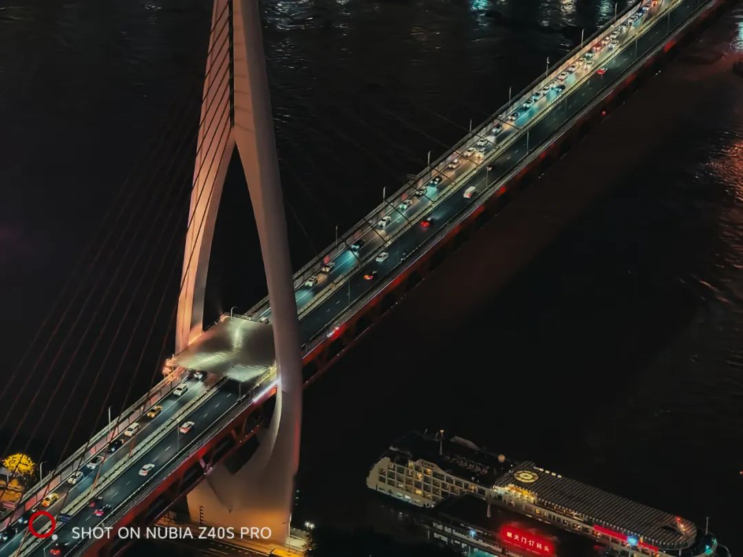 努比亚Z40S Pro测评：一款直屏爱好者应该关注的旗舰