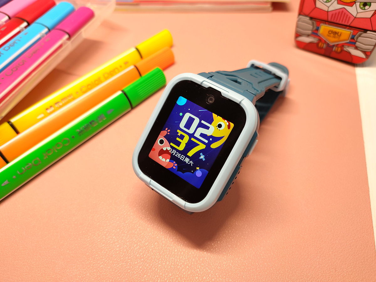 儿童微信+10重AI定位加持：360儿童电话手表10X体验