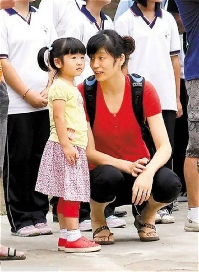 姚明老婆葉莉（姚明和妻子葉莉的愛情故事）