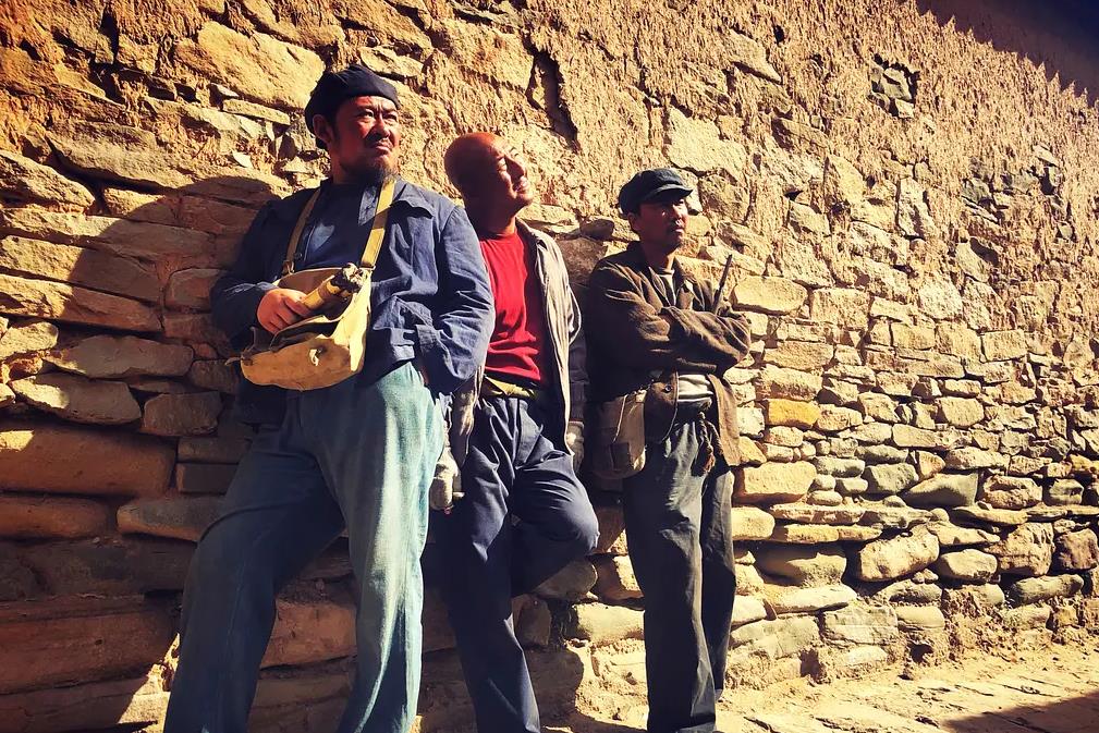 《幸福到万家》更新太慢闹剧荒？别急，4部大剧将播，总有你的菜