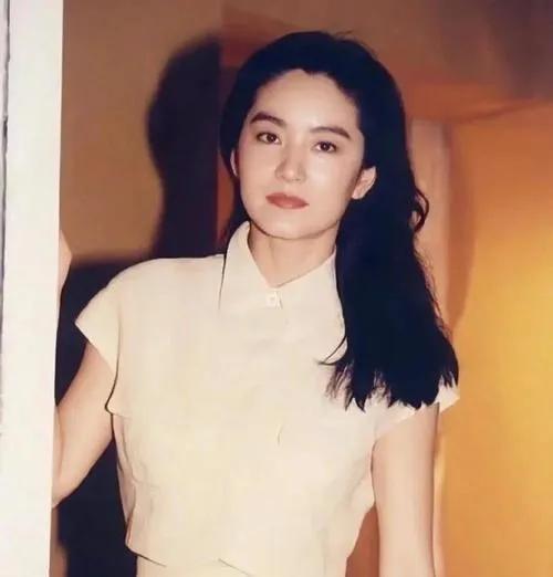 那些惊艳世人的港台美人