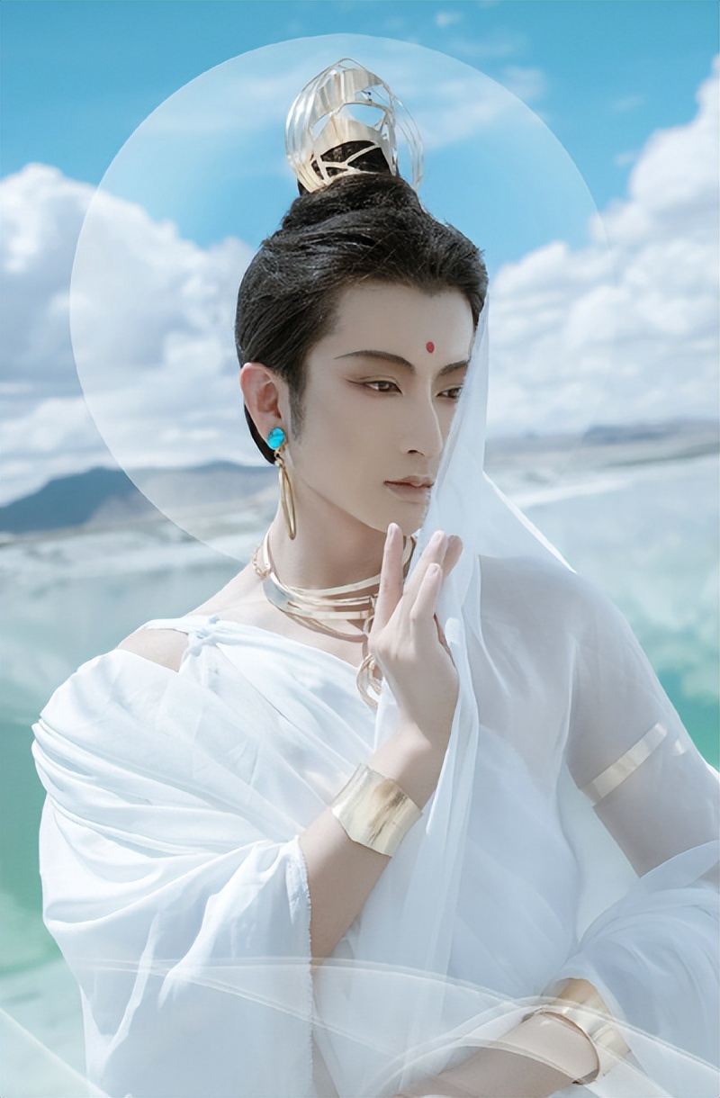 16岁被骂疯子，33岁扮演“敦煌菩萨”火到国外，李孟羲经历了什么