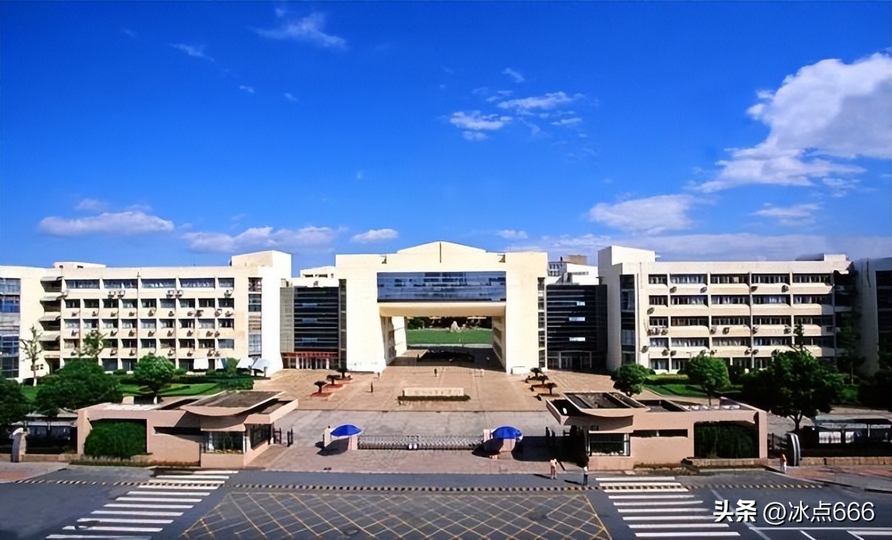 2022年软科排名第一的“双非院校”浙江工业大学，优势在哪？