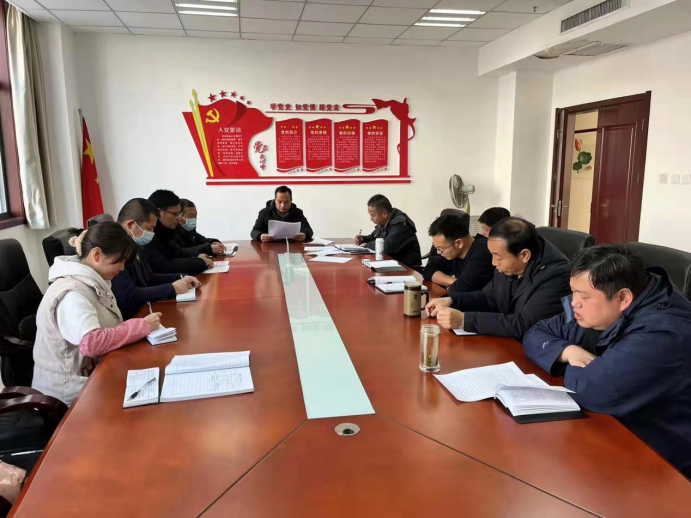 洛南县检察院第三党支部召开专题组织生活会