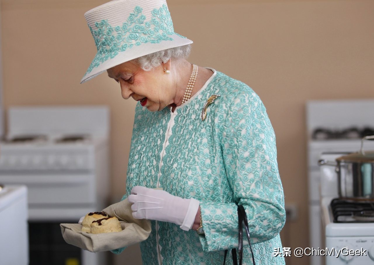 德国队主厨谈世界杯期间饮食(英女王竟是巧克力狂！王室主厨揭秘皇家饮食秘密)