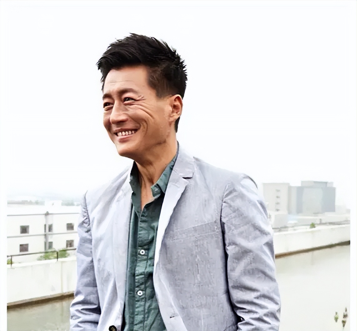 高曙光演过的电视剧(高曙光:33岁与江珊闪婚,仅用6个月再娶富商王玲