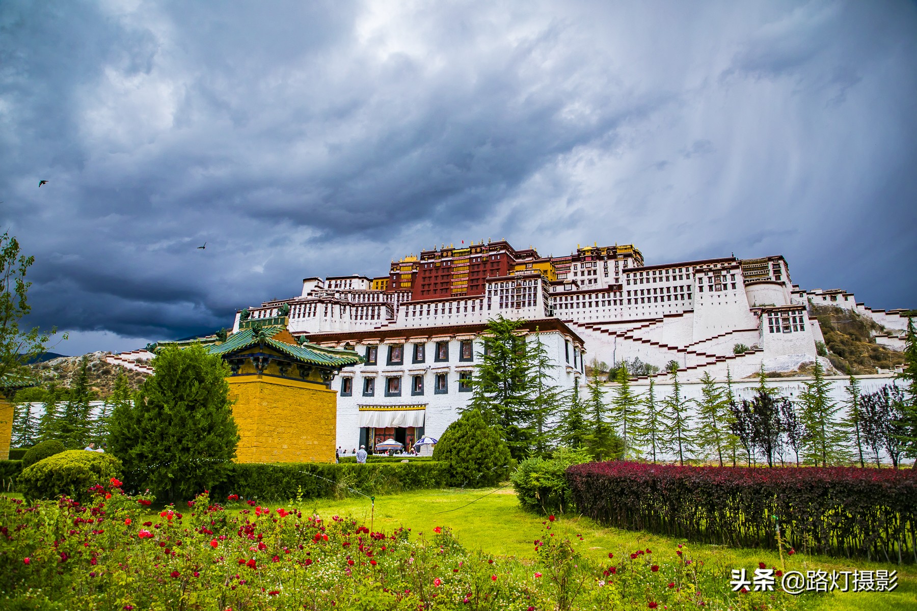 中国十大必去旅游圣地（旅游最佳圣地）-第2张图片-华展网