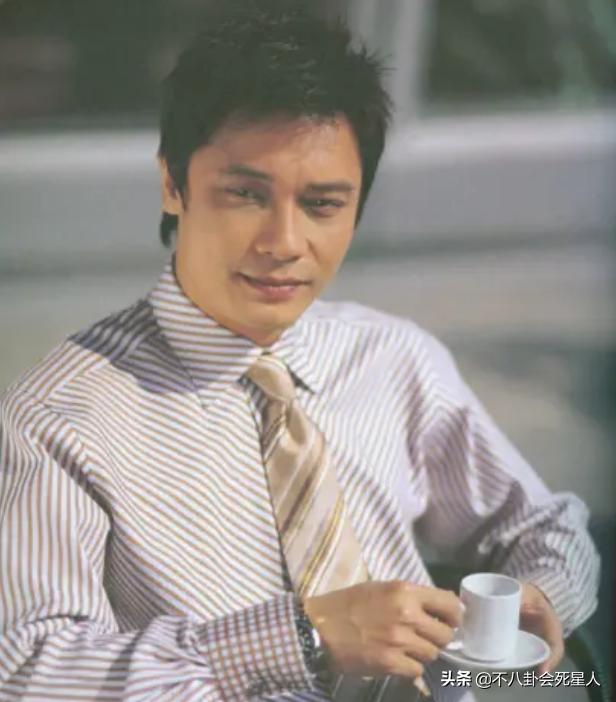 TVB的这些男星太显老，不到30岁就演老头，40岁成“爸爸专业户”