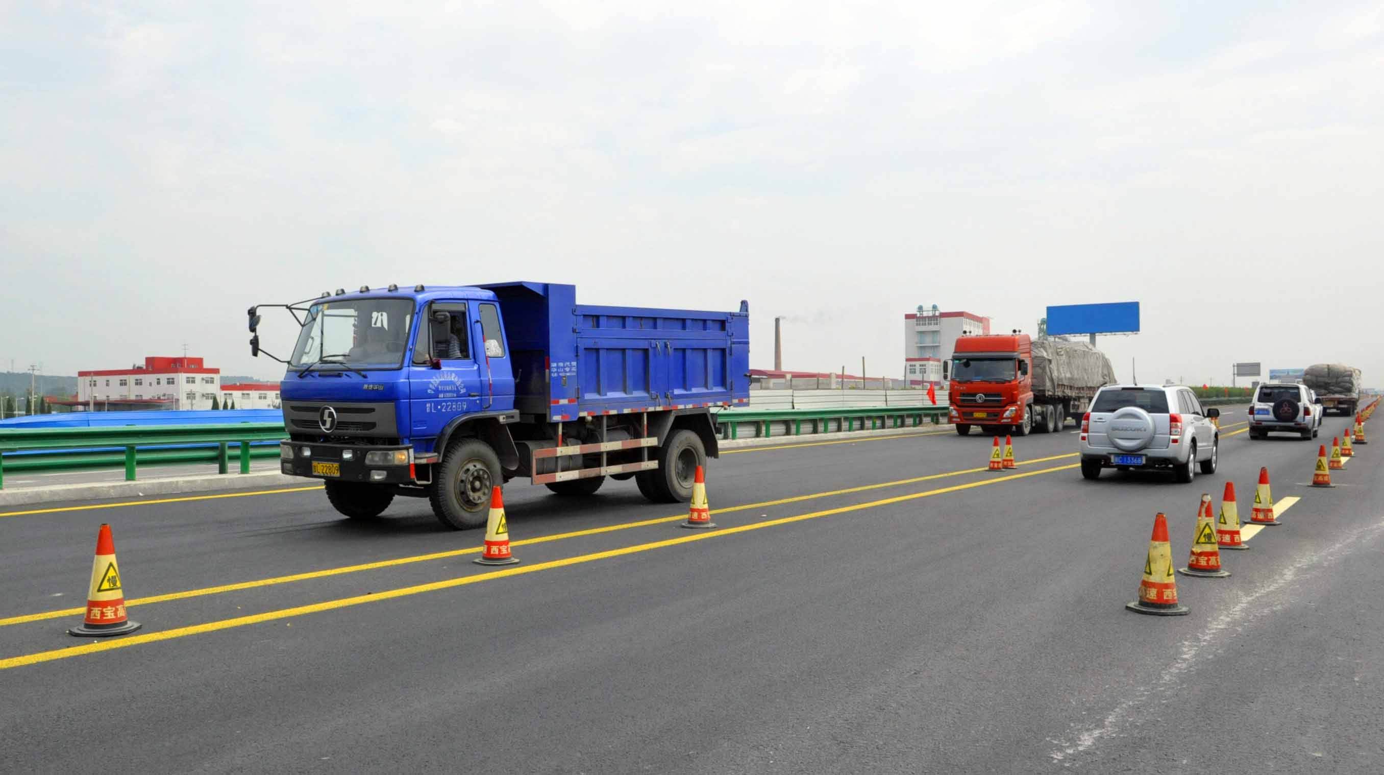 山东、河北、四川高速今日危化车出行提示