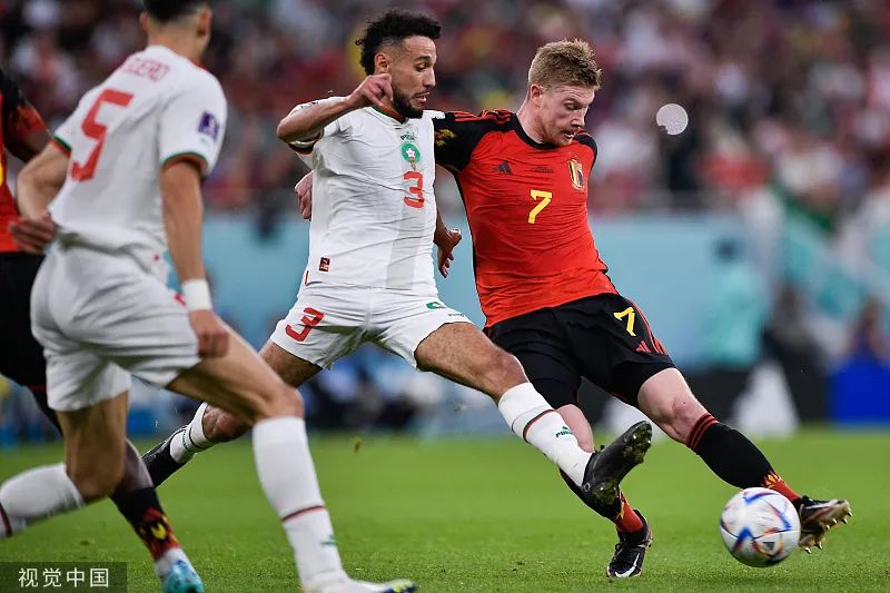 新视觉高清频道足球直（看世界杯的最高段位，是在车里）