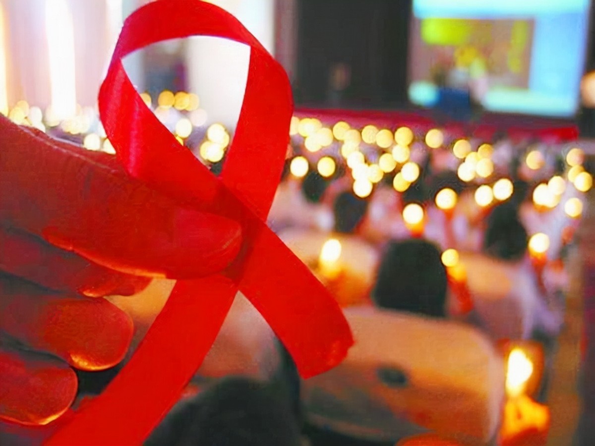 女大学生朱力亚，被黑人男友感染艾滋病：我不后悔，依然爱他