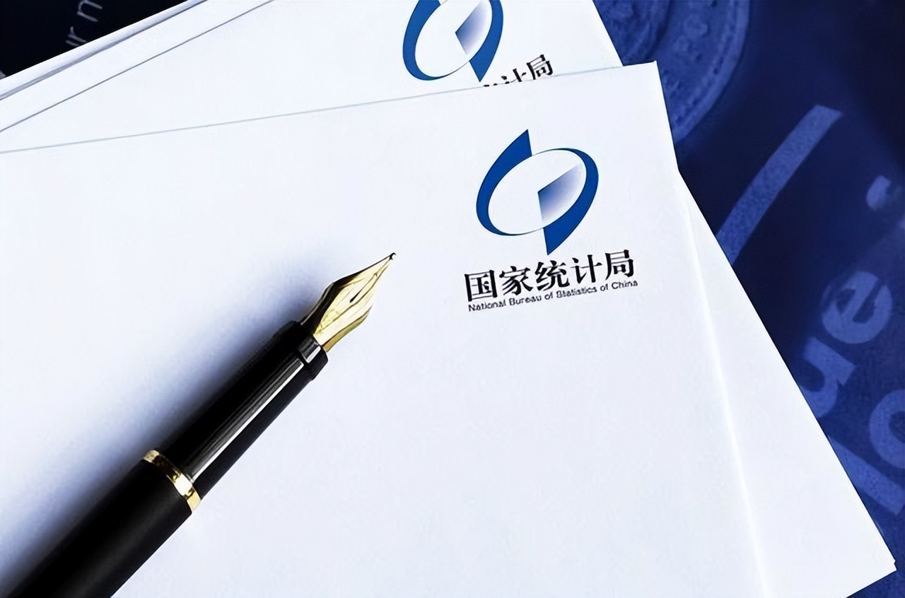 在银行有120万的存款，每个月能有多少“收入”？还要上班吗？