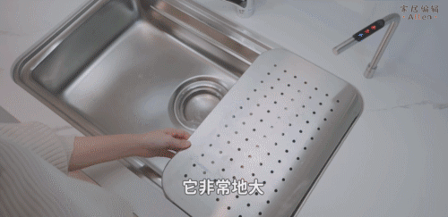 看了这个“教科书式”的厨房改造，我发现，小厨房也能用起来超爽