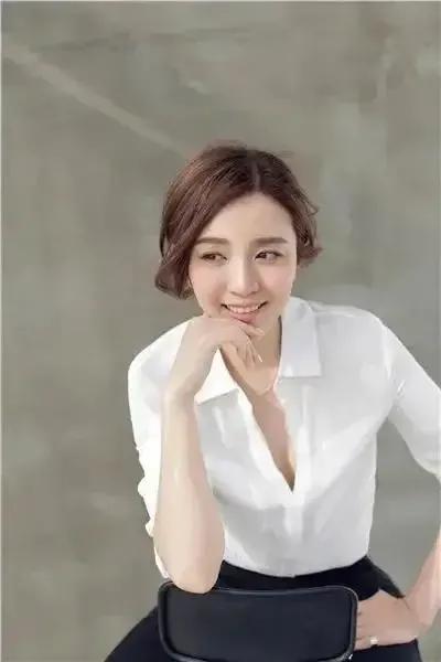 王晓晨，真心漂亮。看一眼，就觉得她很温柔