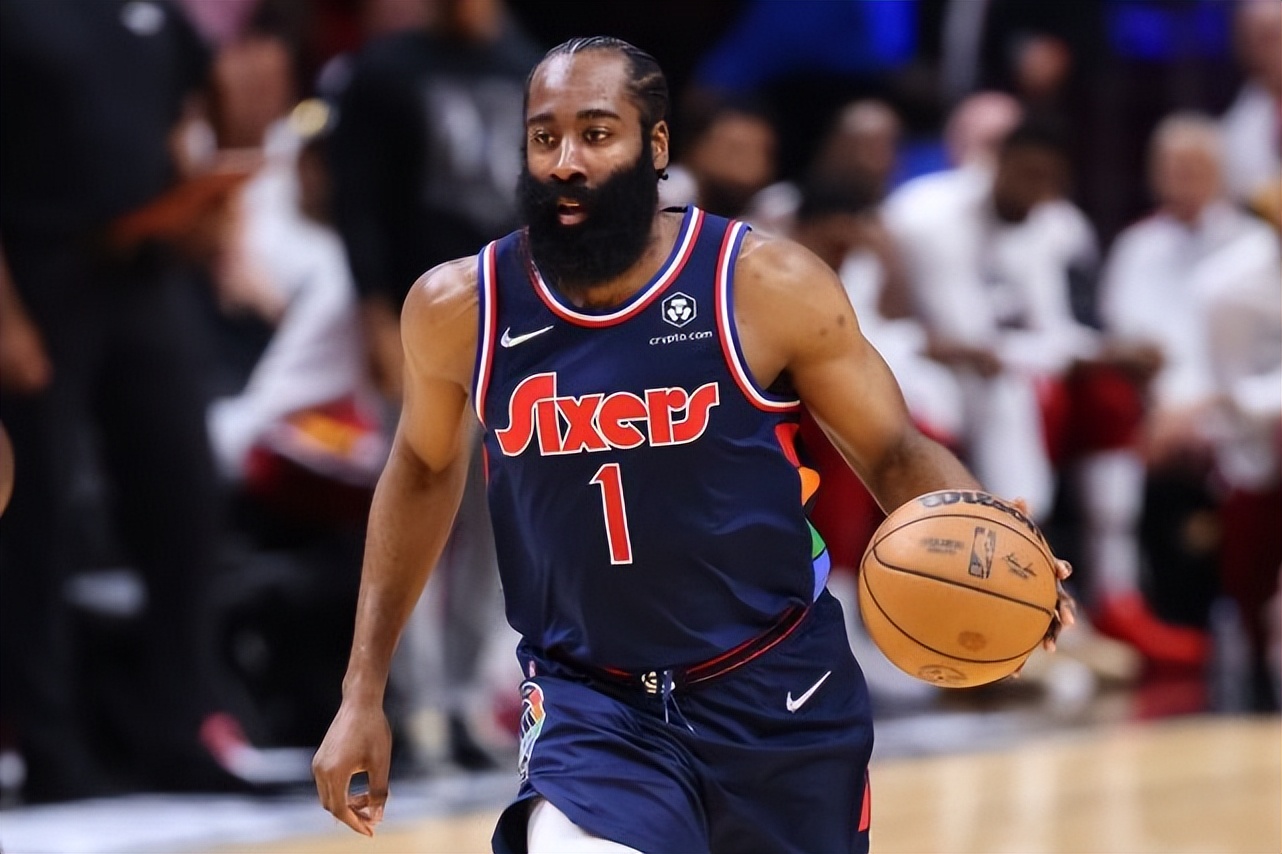 nba排名2022（NBA官方更新實力榜：雄鹿領跑勇士排名第9 籃網狂跌至第24湖人第27）