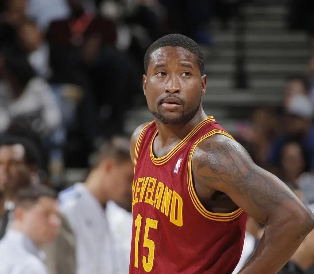 唐纳德·斯隆百科(美媒列出了联盟历史上在圣诞节失业的21名nba球员)