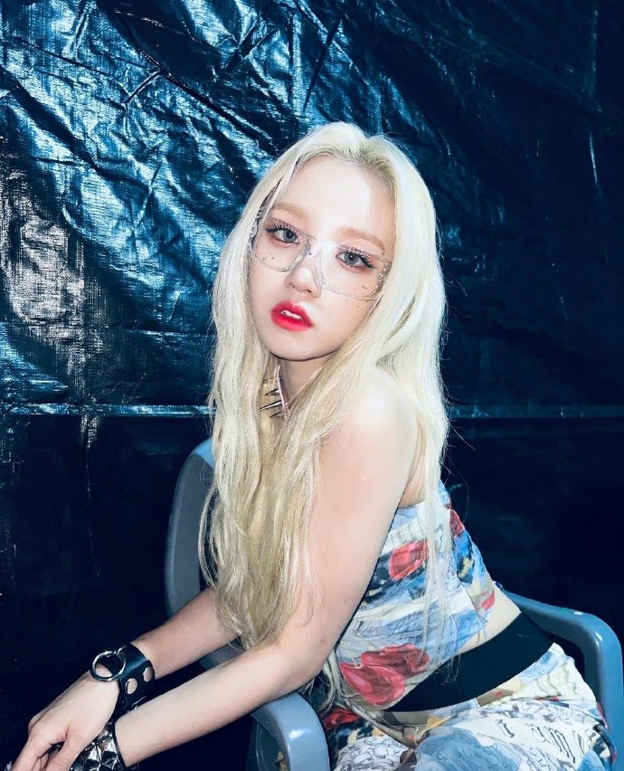 7.17美图：秦岚 任豪 肖战 檀健次 罗云熙 龚俊 张予曦 唐嫣 李易峰 王俊凯