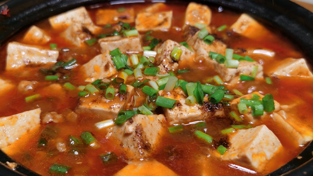 图片[1]-【砂锅豆腐】做法步骤图 营养美味 汤汁拌饭也能吃两碗-起舞食谱网