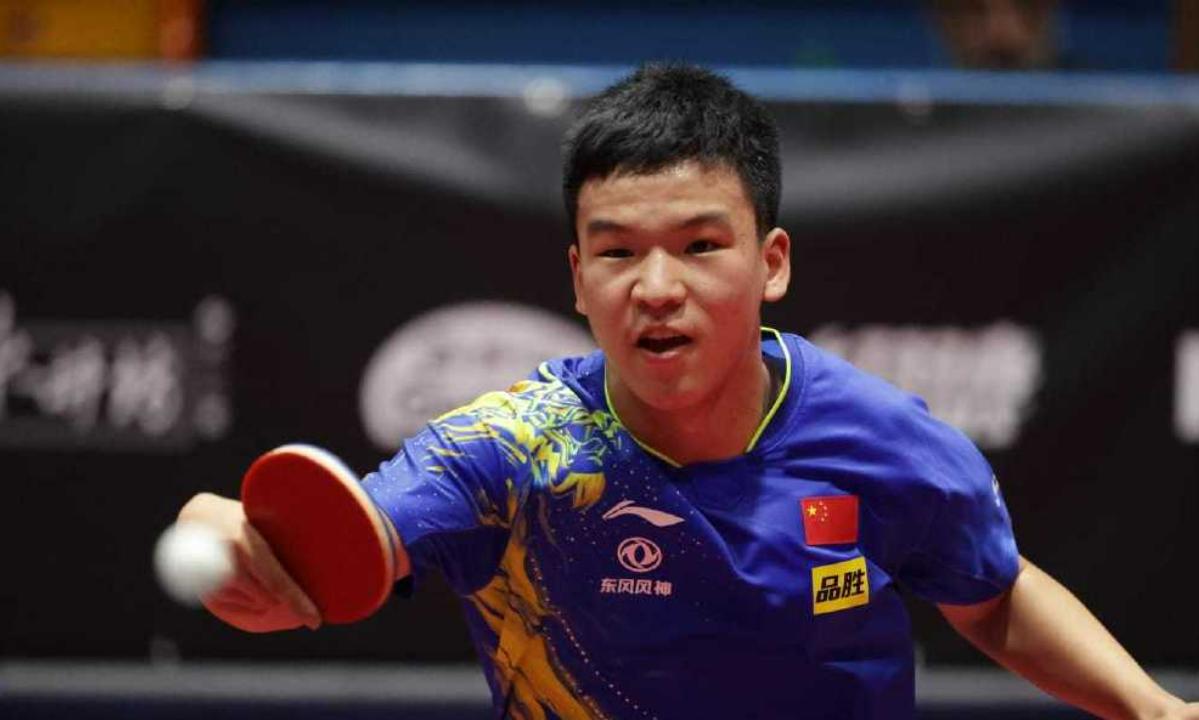 中国男乒选拔赛：林高远3比0完胜向鹏，时隔四年再战世乒赛团体赛