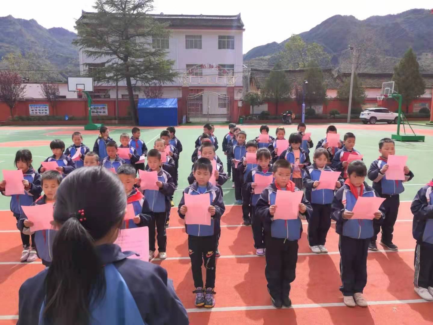 宋馨阳光心理教育在秦岭山区学校践行三年来的个案教学成果研究