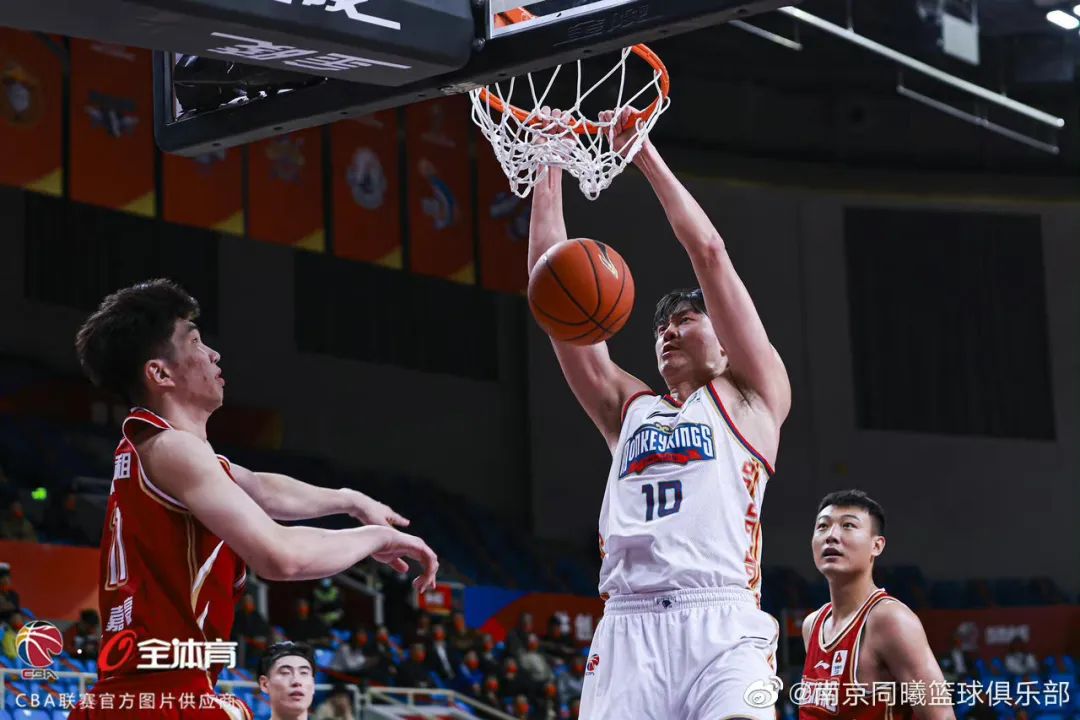 cba球员冯欣去哪里（自由球员去哪？宗赞冯欣投身野球江湖）