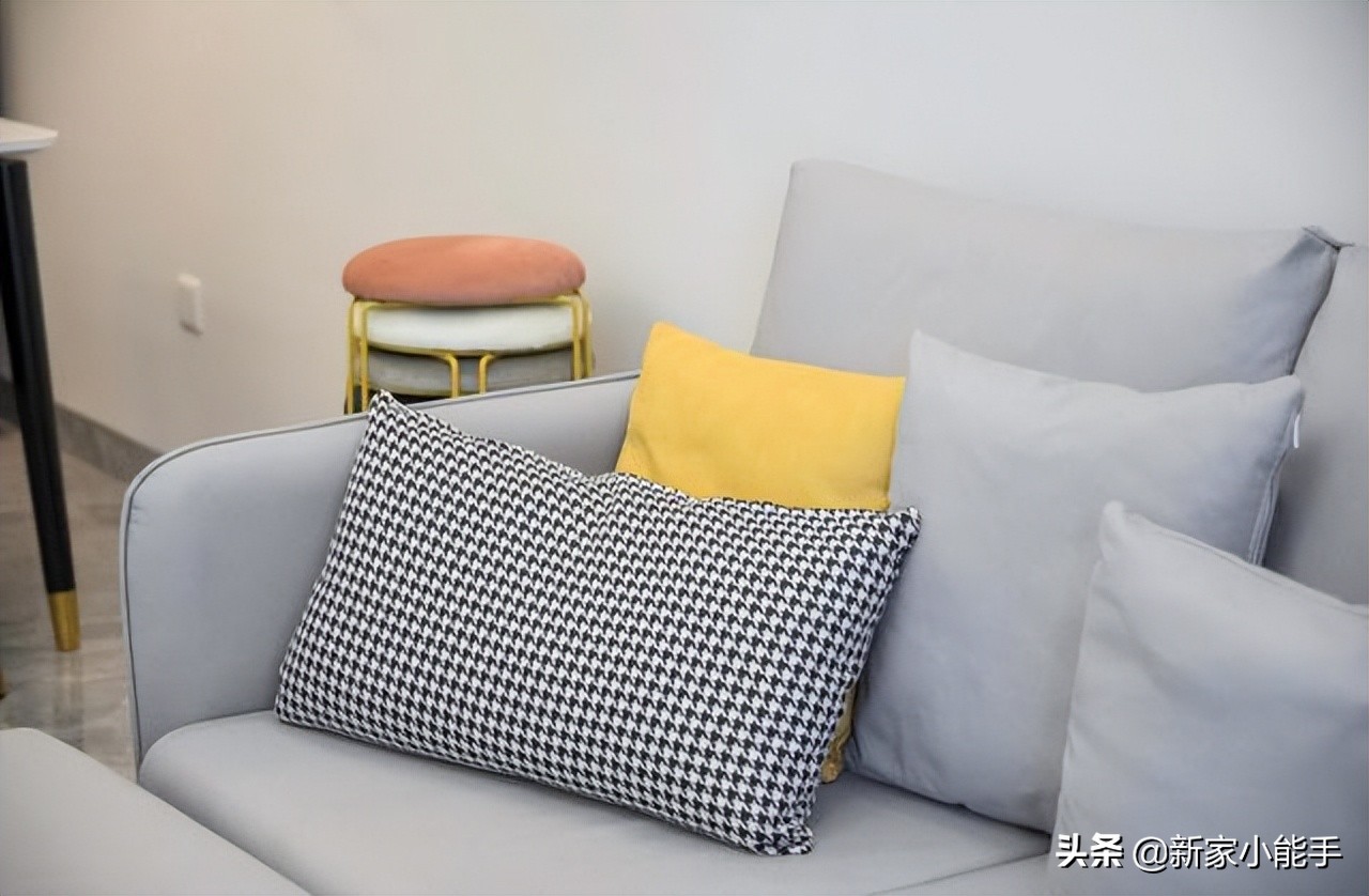 79平现代简约风格，三代同堂生活很幸福，软装全部网购便宜又好看