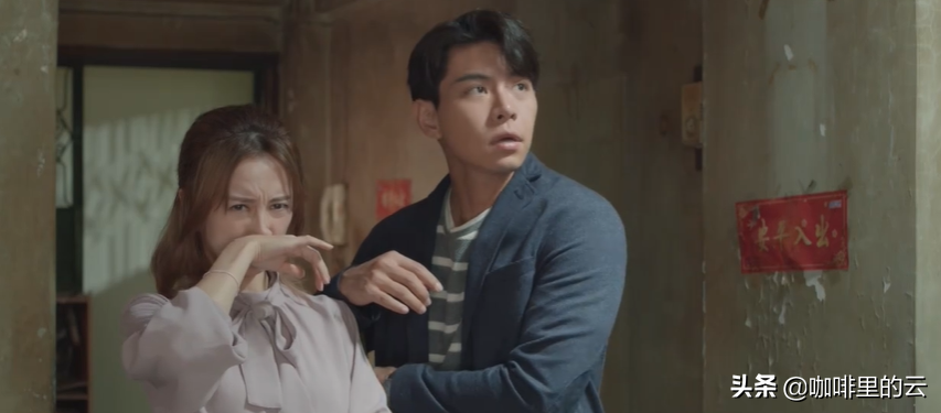 《香港爱情故事》：别被剧名蒙蔽，这可谓是TVB近年来少有的佳剧