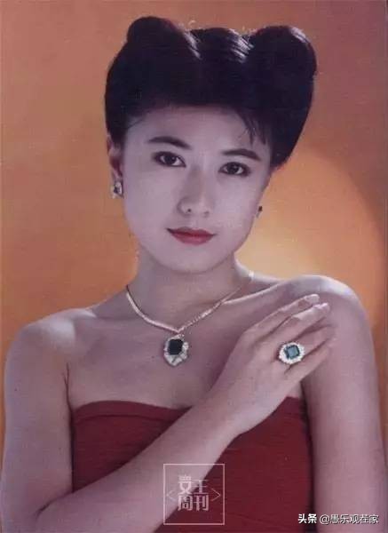 比刘亦菲还美的“仙女姐姐”，追爱半生离婚两次，如今57岁仍单身