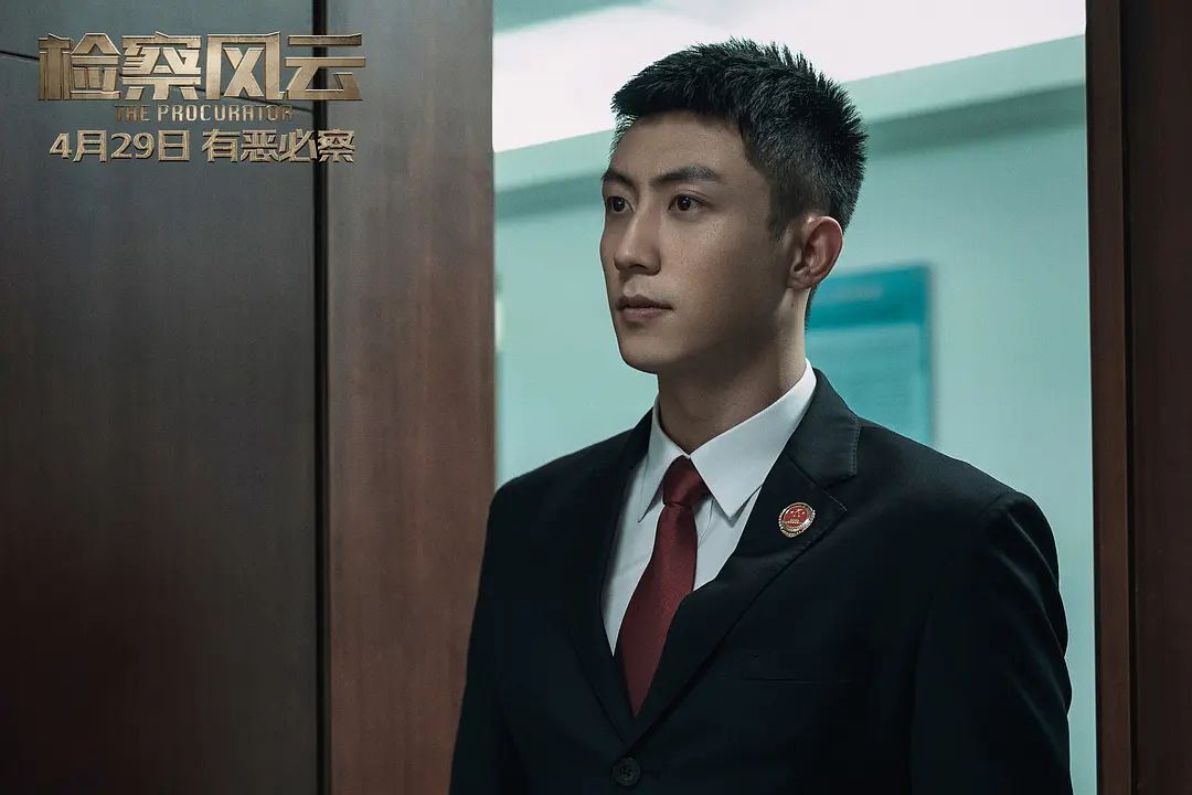 红海行动的票房(8天票房仅5100万,仅5年从37亿神坛