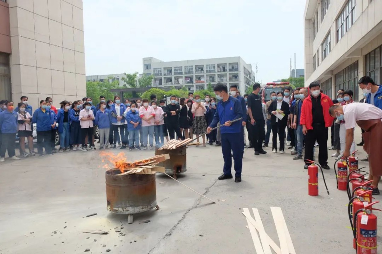 大云镇安监办在福气多举办企业安全生产培训